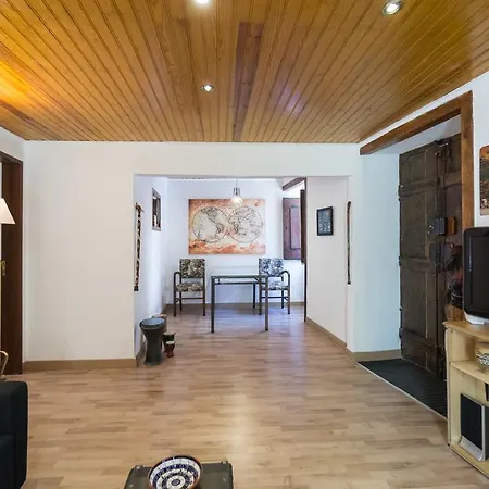 Costa House Apartman *